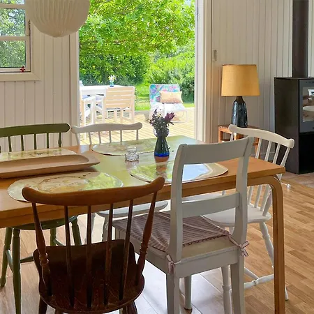 3 Bedroom Gorgeous In Feriehus Vinderup