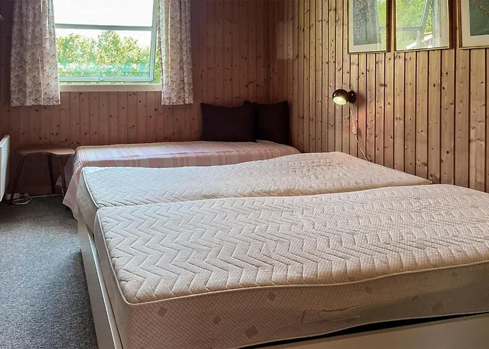 3 Bedroom Gorgeous In *