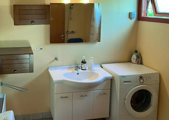 3 Bedroom Gorgeous In Дом отдыха *